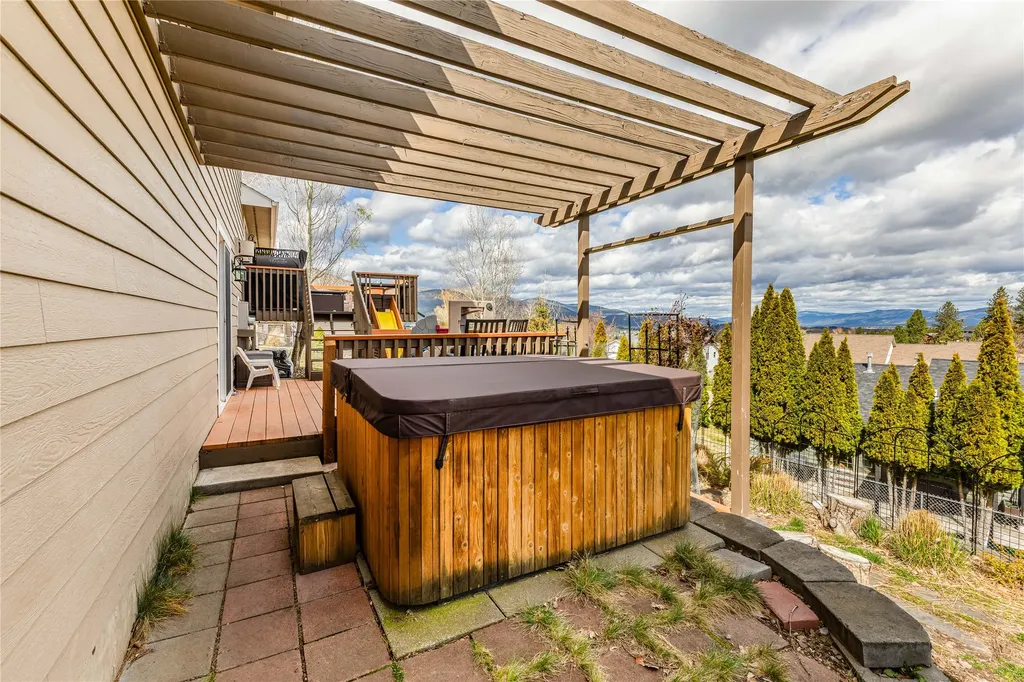 4068 Kaleigh Court Missoula MT 59803