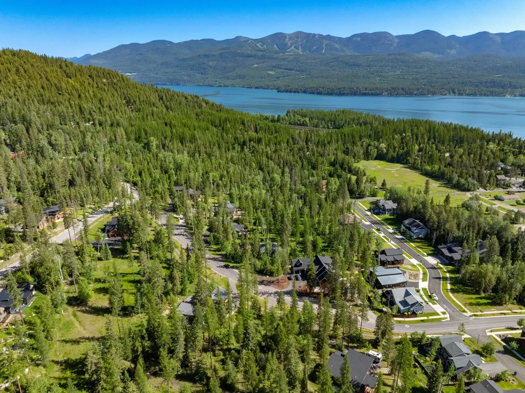 308 Haugen Heights Whitefish MT 59937