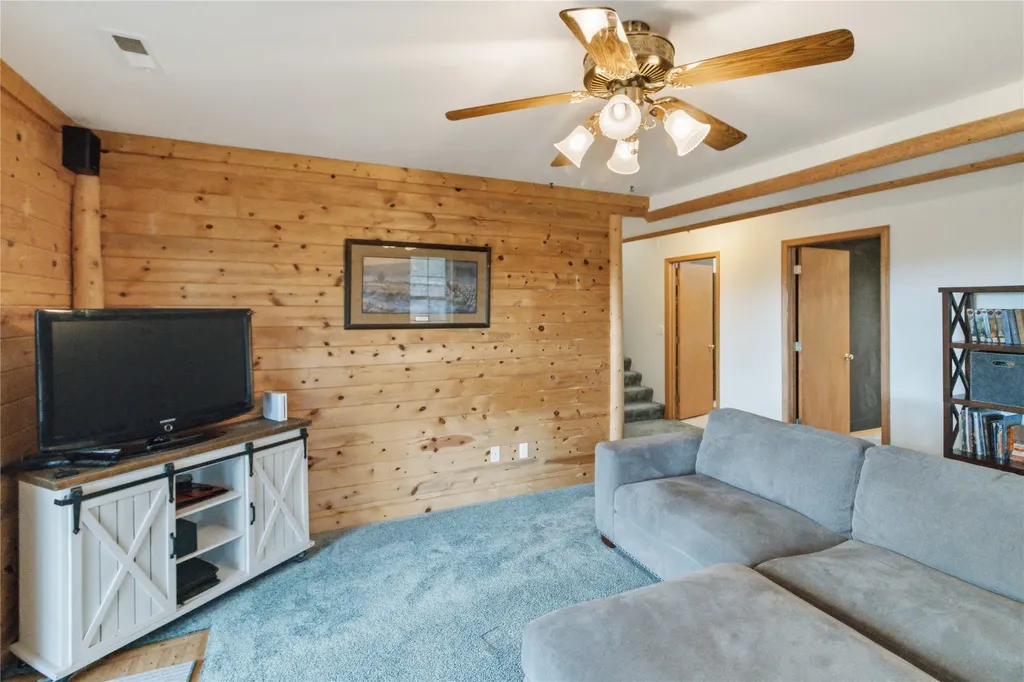 6035 Shawn Drive Helena MT 59602