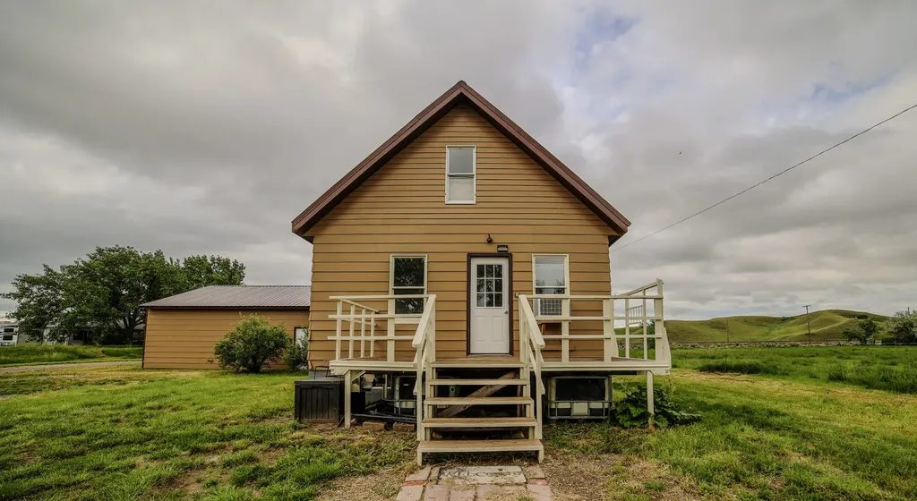 6421 Us Hwy 2 E Havre MT 59501