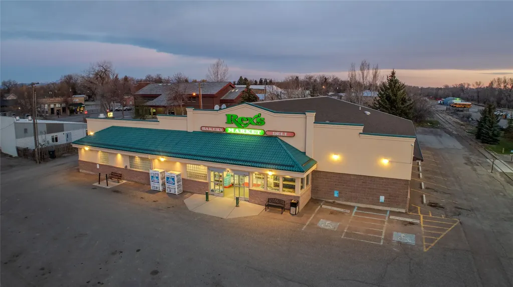 29 1st Street Choteau MT 59422