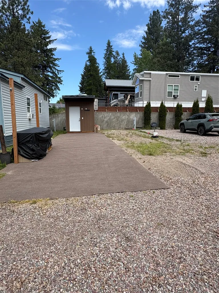 36953 Mt Highway 35 Polson MT 59860