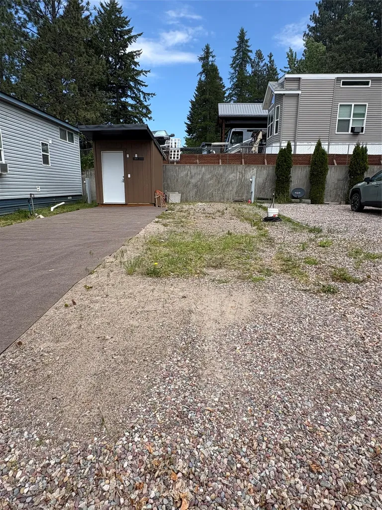 36953 Mt Highway 35 Polson MT 59860
