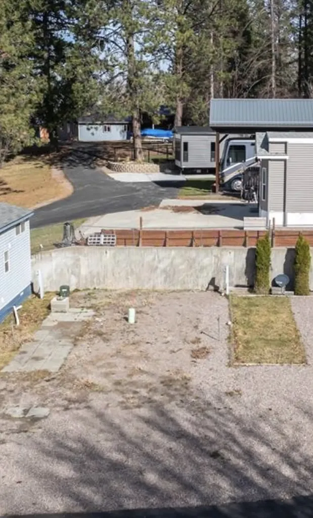 36953 Mt Highway 35 Polson MT 59860