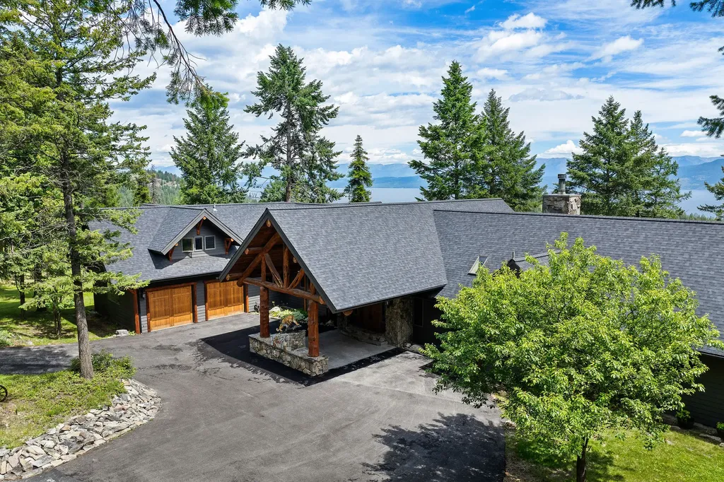 18090 Demersville Wagon Road Lakeside MT 59922