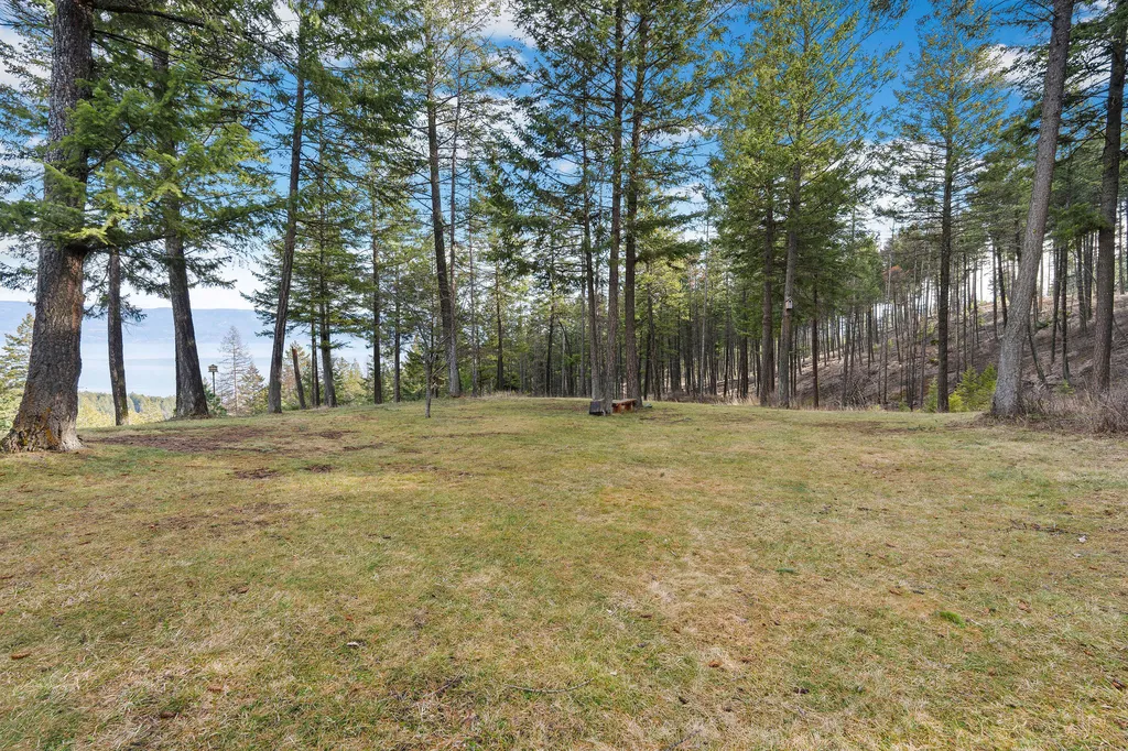 18090 Demersville Wagon Road Lakeside MT 59922
