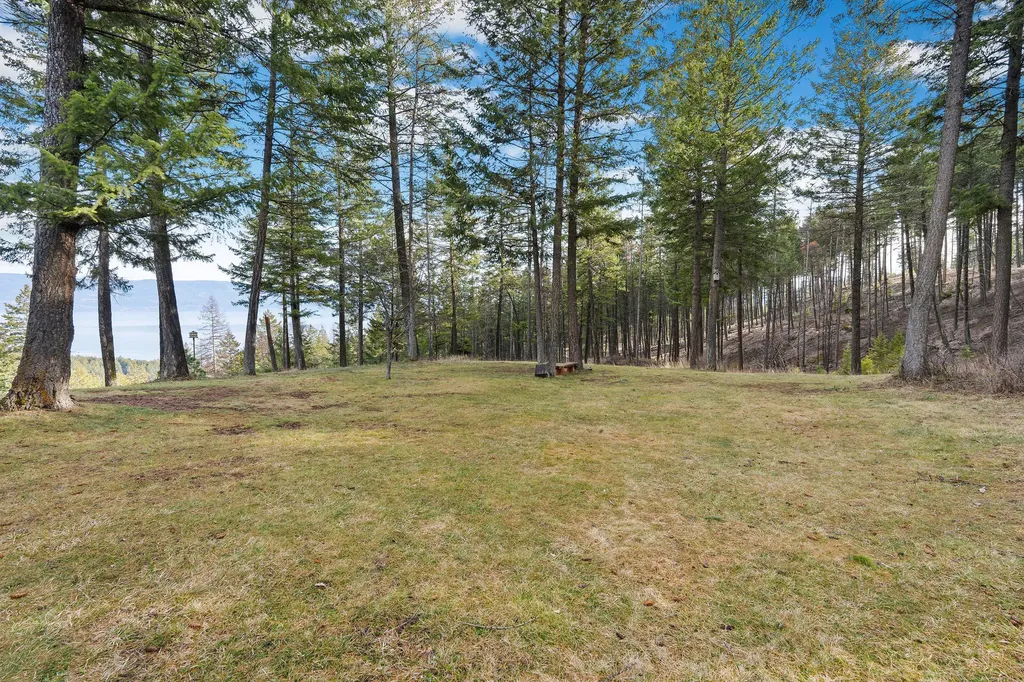 18090 Demersville Wagon Road Lakeside MT 59922