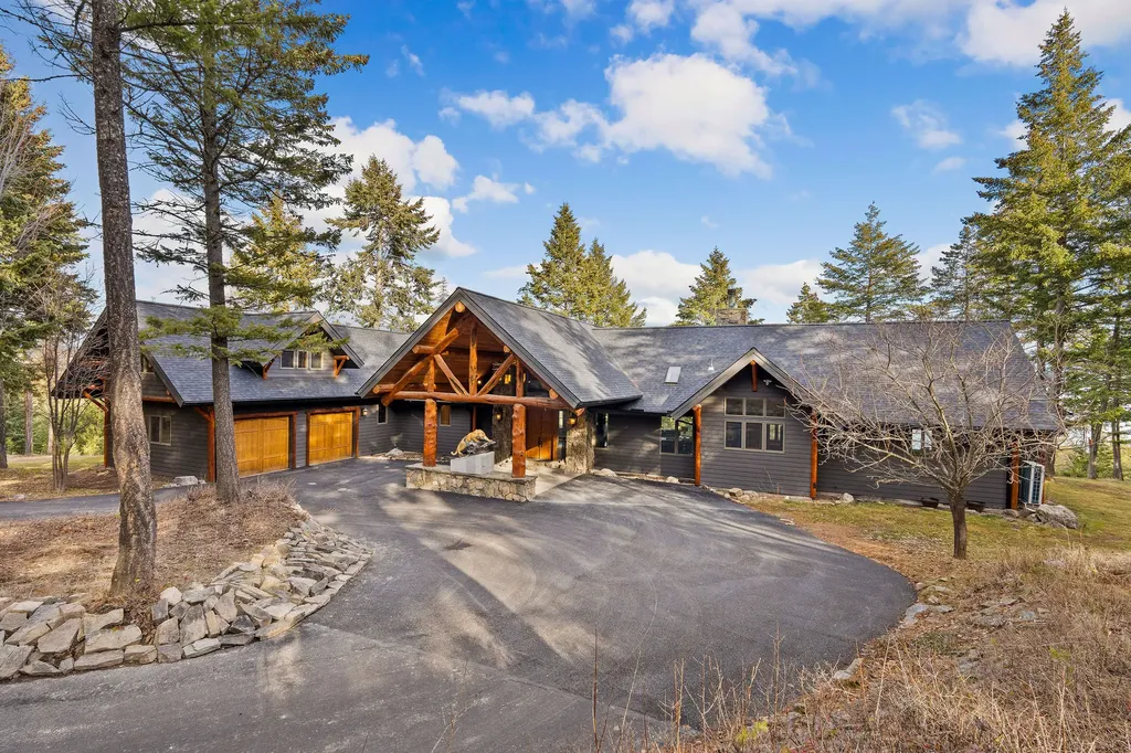 18090 Demersville Wagon Road Lakeside MT 59922