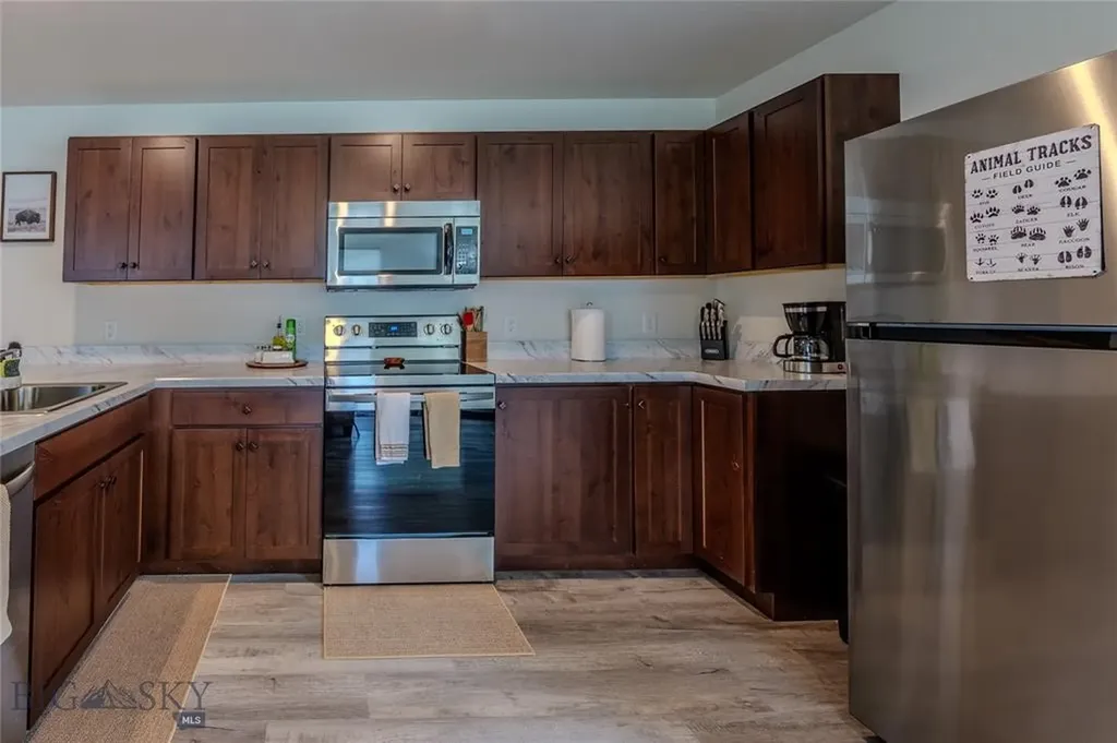 301 Spring Street Gardiner MT 59030