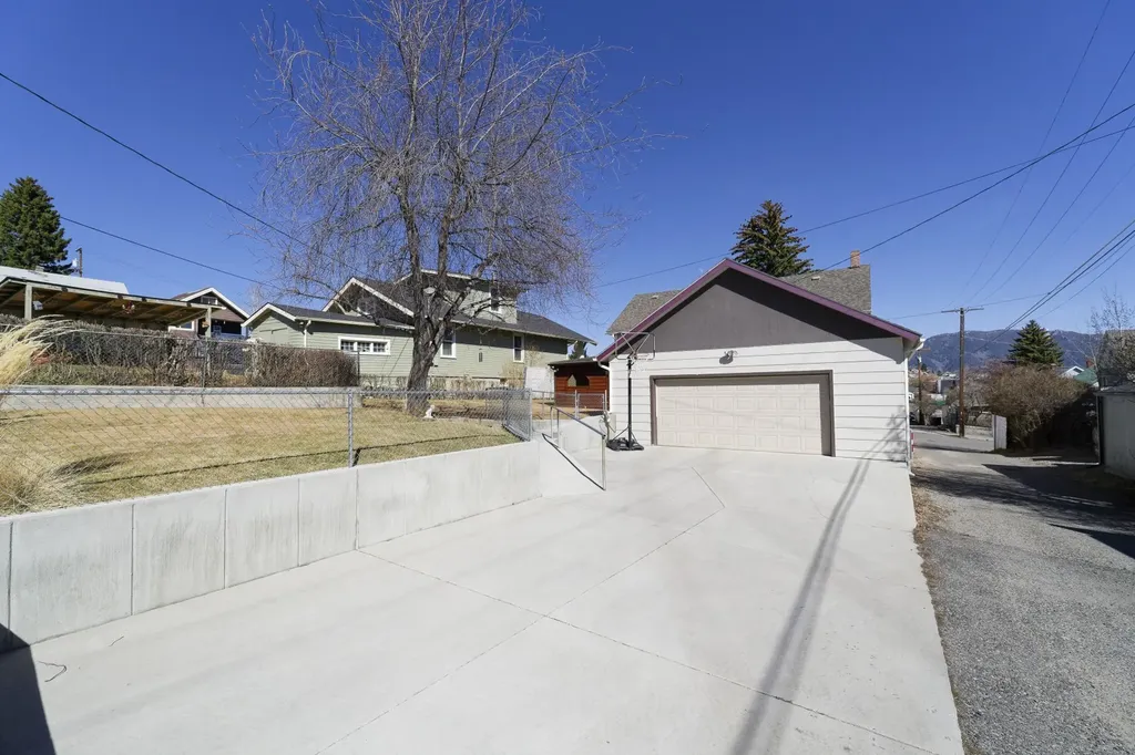 515 N Emmett Avenue Butte MT 59701