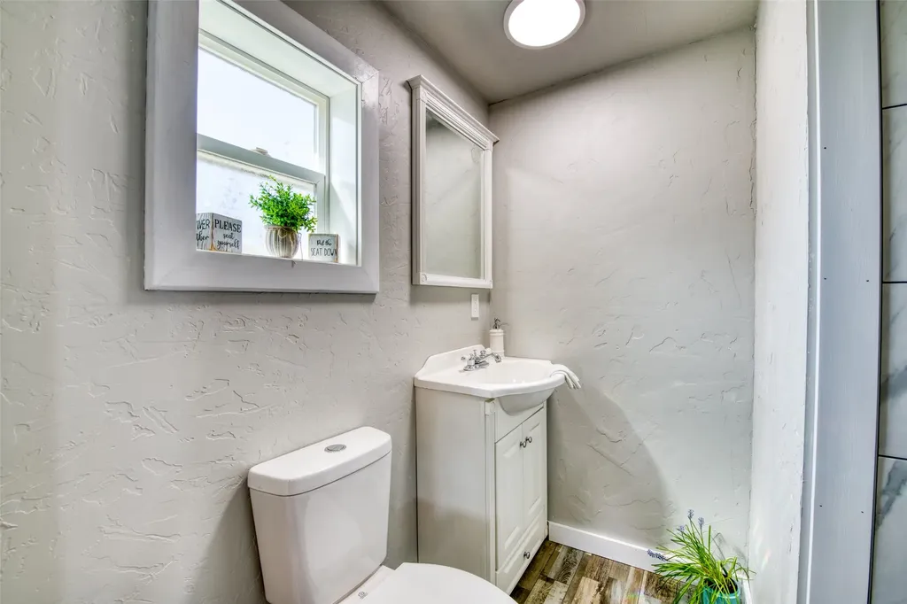 211 S Main Street Darby MT 59829