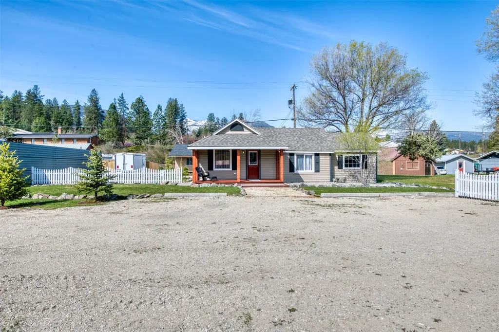 211 S Main Street Darby MT 59829