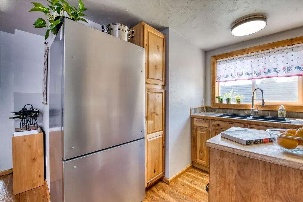 211 S Main Street Darby MT 59829