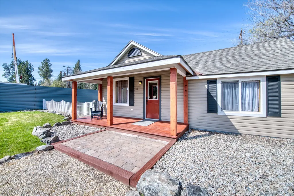 211 S Main Street Darby MT 59829