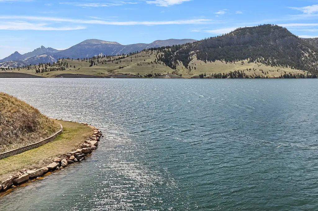 2032 Beartooth Road Wolf Creek MT 59648