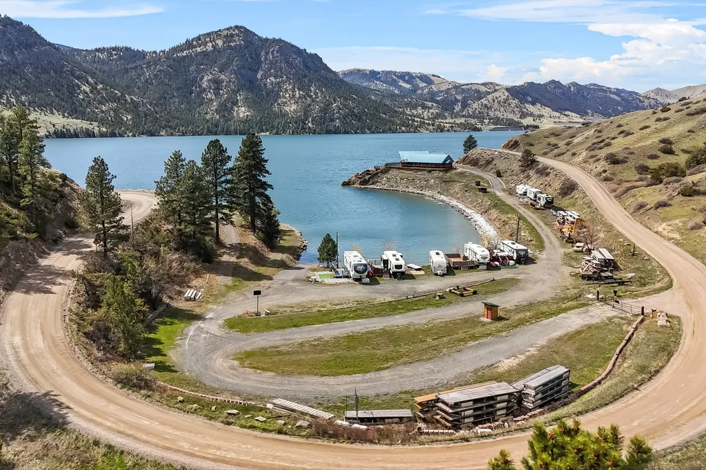 2032 Beartooth Road Wolf Creek MT 59648