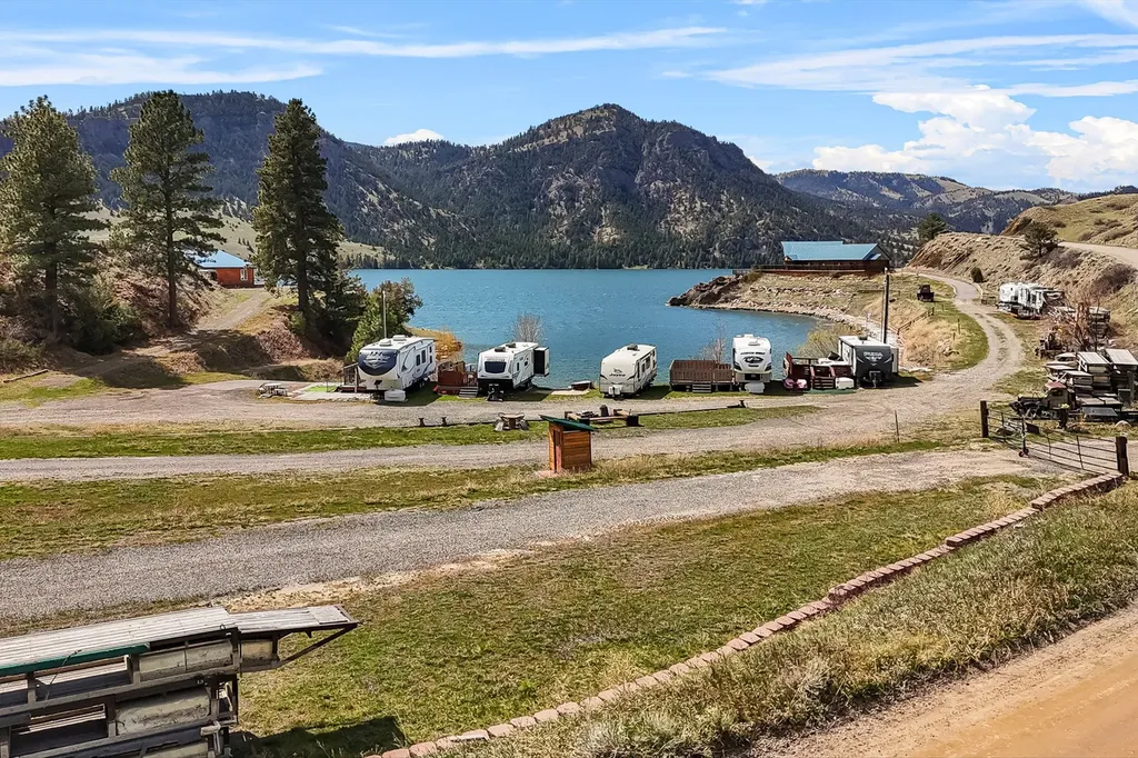 2032 Beartooth Road Wolf Creek MT 59648