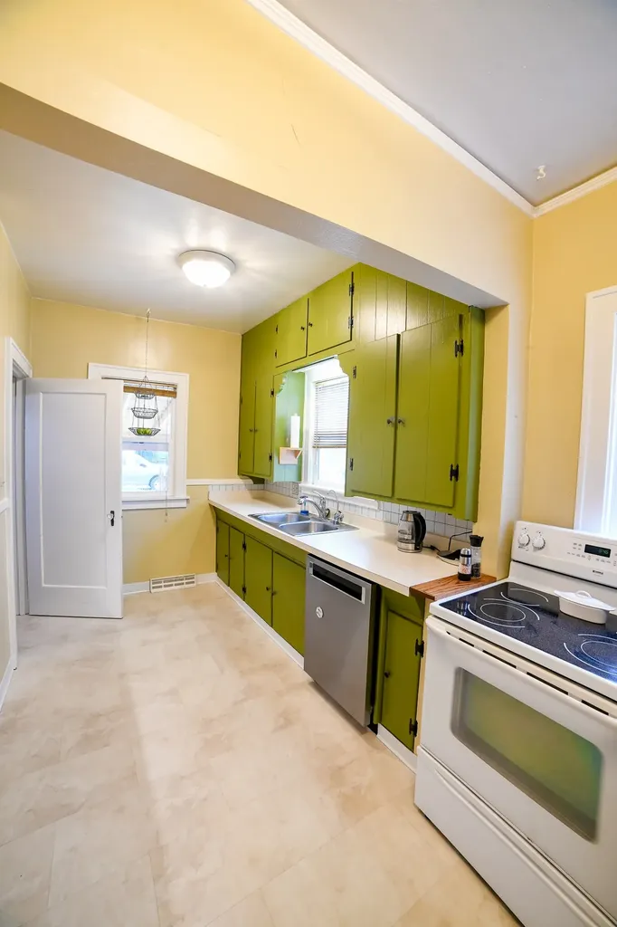 1300 6th Avenue N Great Falls MT 59401