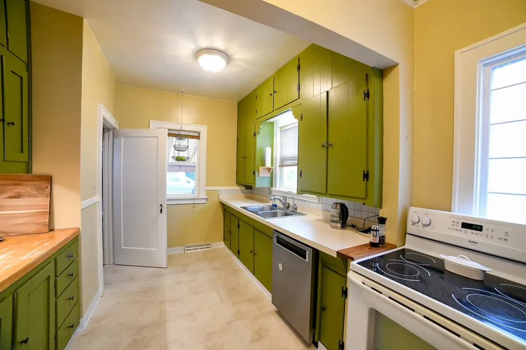 1300 6th Avenue N Great Falls MT 59401