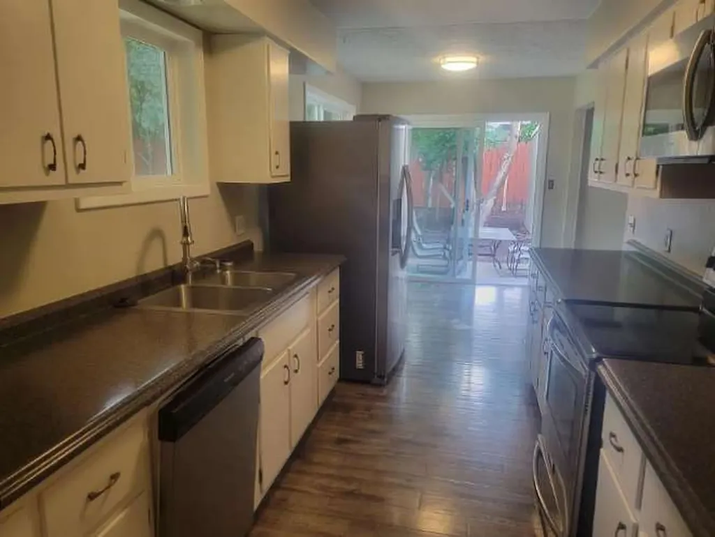 208 Dixon Avenue Missoula MT 59801