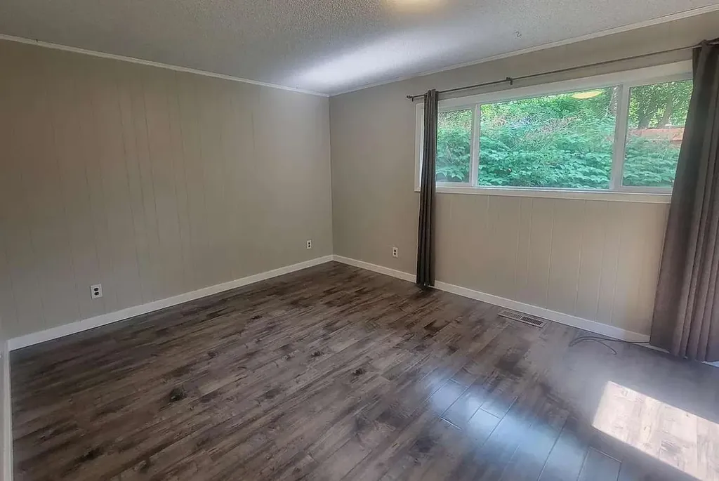 208 Dixon Avenue Missoula MT 59801