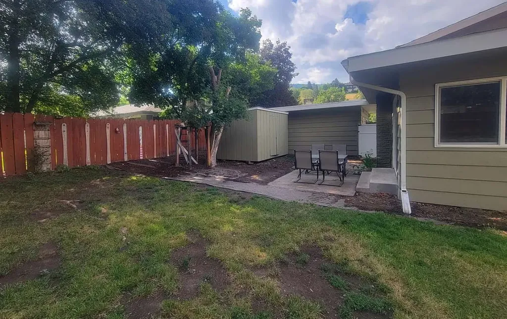 208 Dixon Avenue Missoula MT 59801
