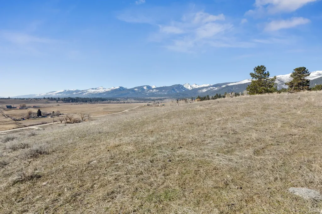 535 Sadie Way Victor MT 59875
