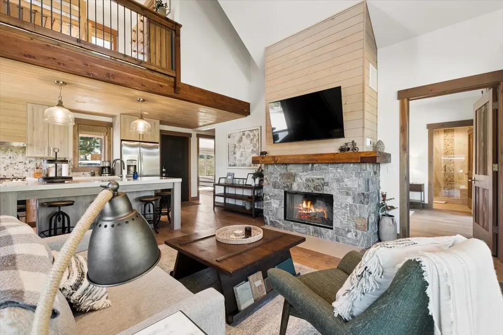 47 Cottage Lake Lane Eureka MT 59917