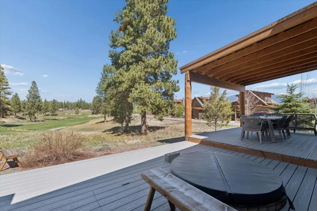 47 Cottage Lake Lane Eureka MT 59917