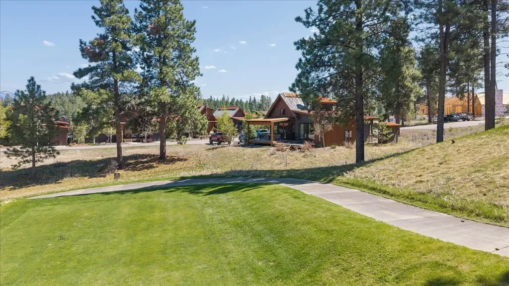 47 Cottage Lake Lane Eureka MT 59917