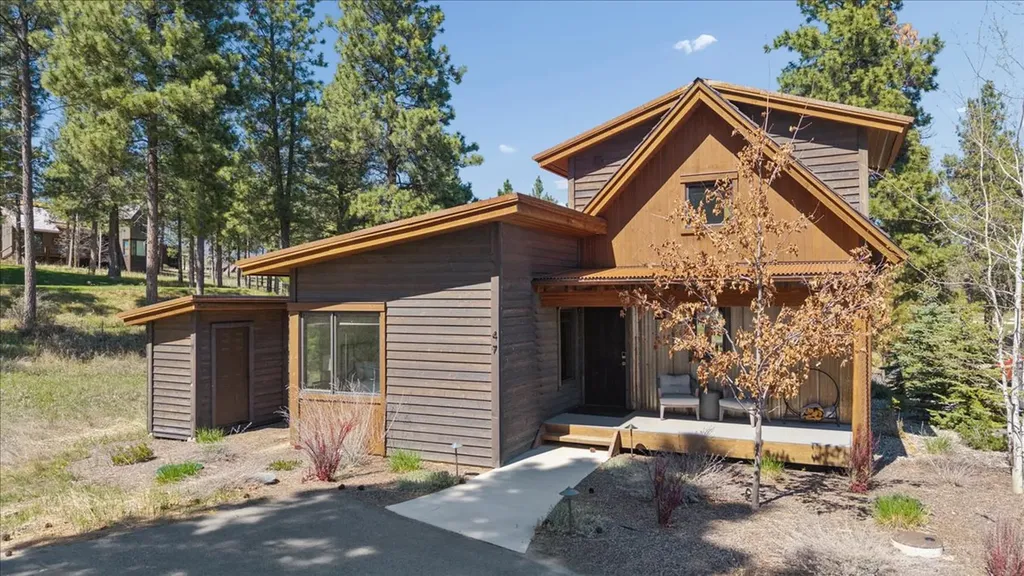 47 Cottage Lake Lane Eureka MT 59917