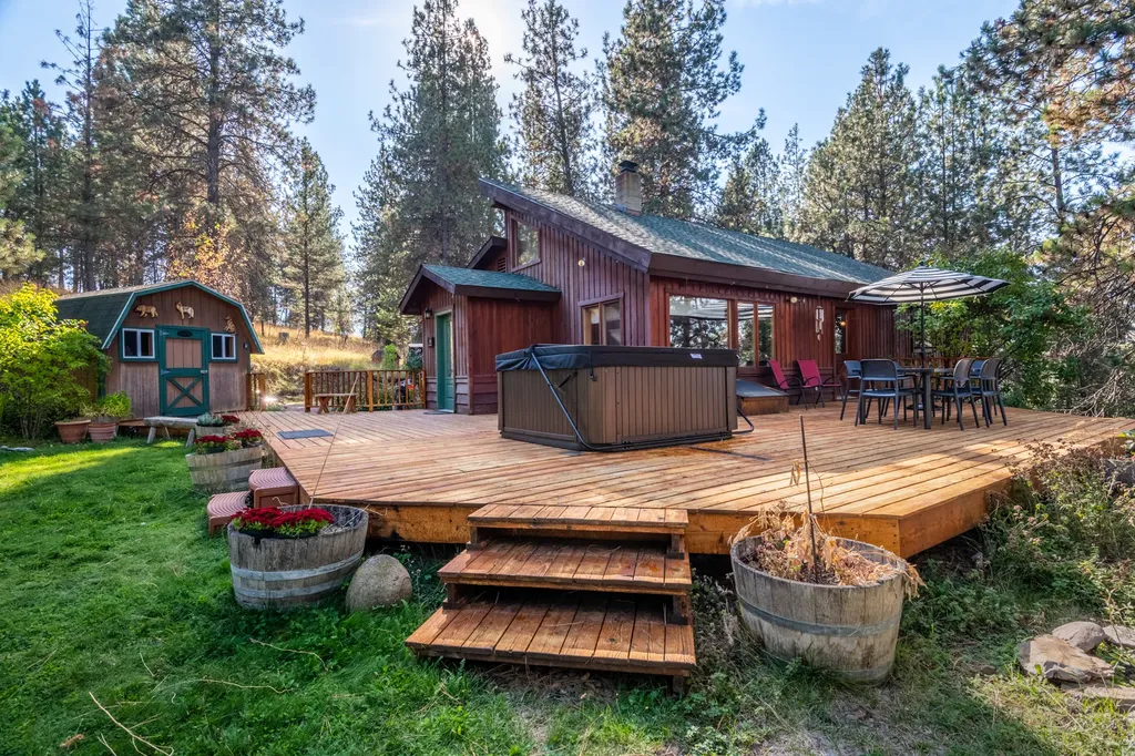38712 Saint Marys Lake Road St Ignatius MT 59865