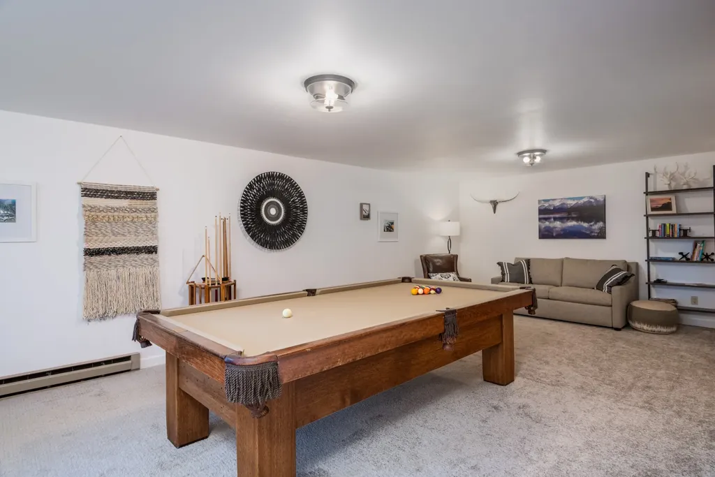 38712 Saint Marys Lake Road St Ignatius MT 59865