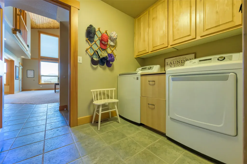 28152 White Swan Lane Polson MT 59860
