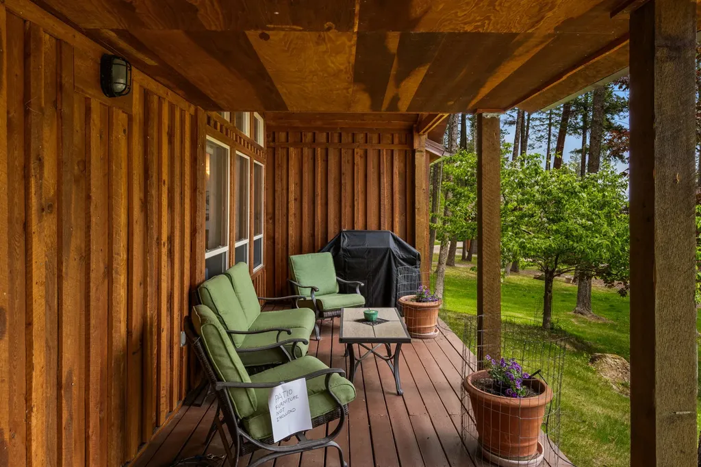 28152 White Swan Lane Polson MT 59860