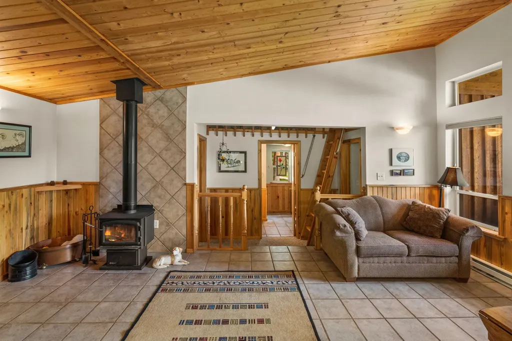 28152 White Swan Lane Polson MT 59860