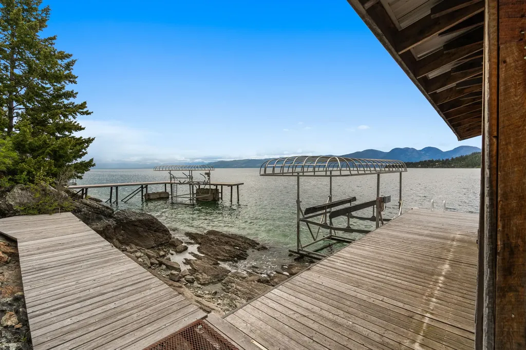 28152 White Swan Lane Polson MT 59860