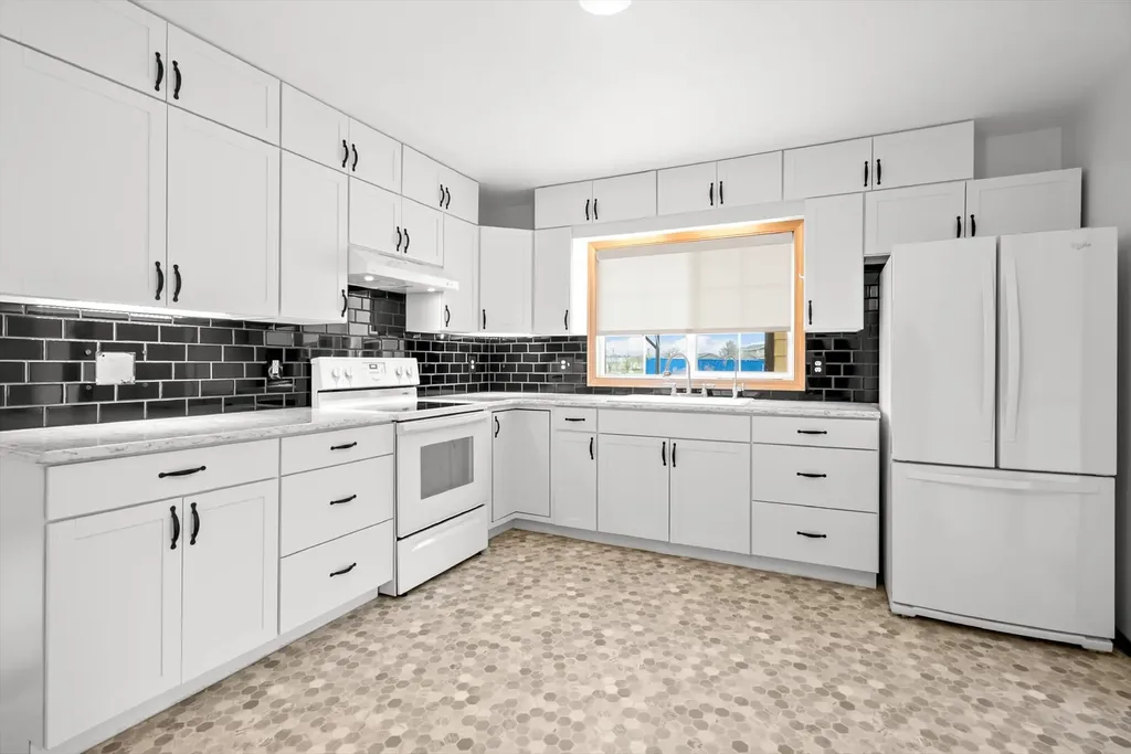 2149 Us Highway 2 W Kalispell MT 59901