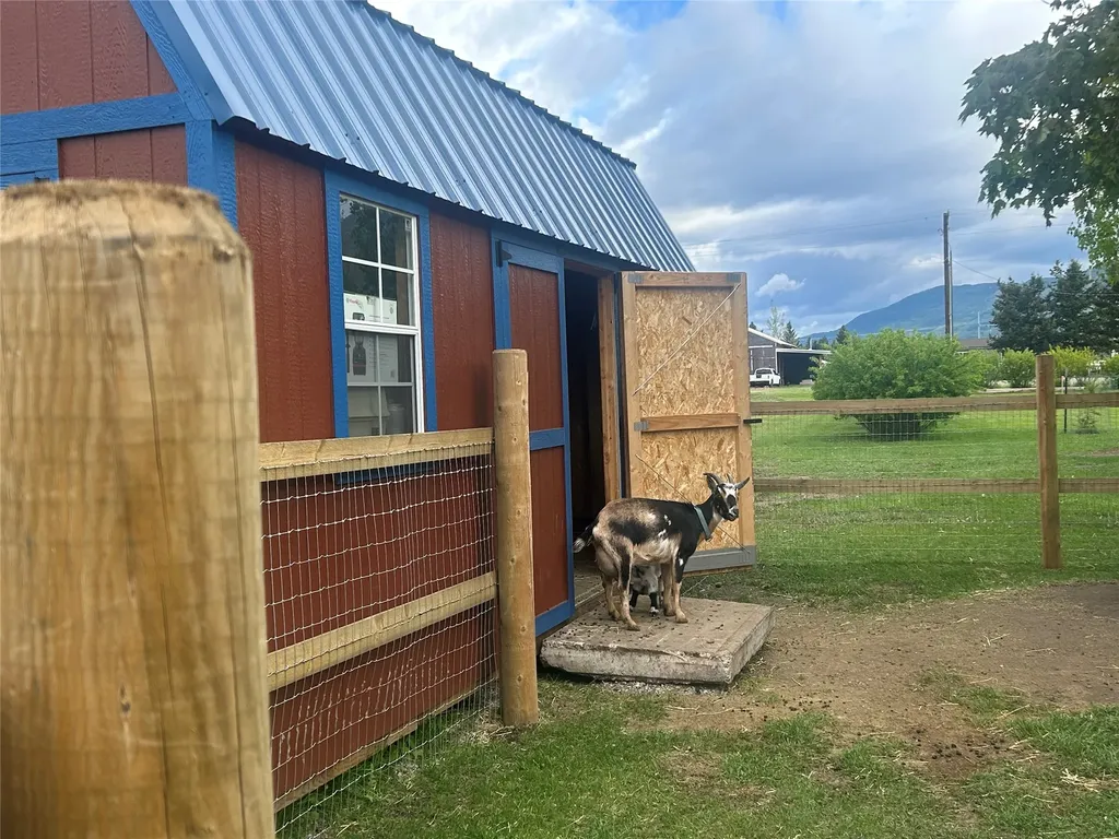853 Berne Road Columbia Falls MT 59912
