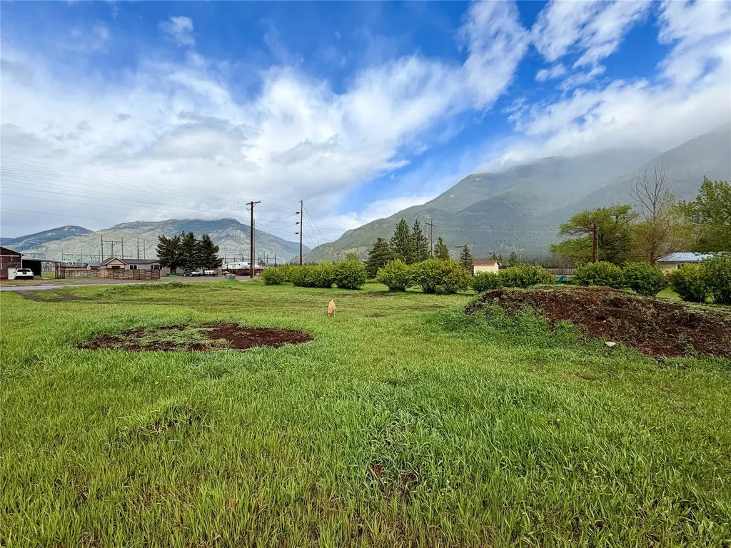 853 Berne Road Columbia Falls MT 59912