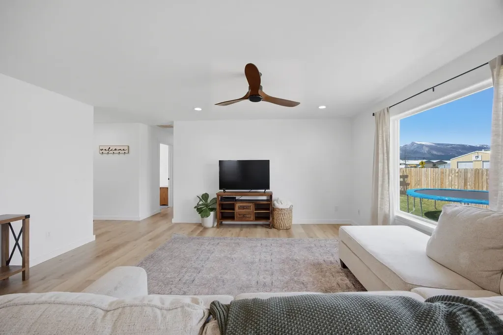 106 Harry Court Hamilton MT 59840