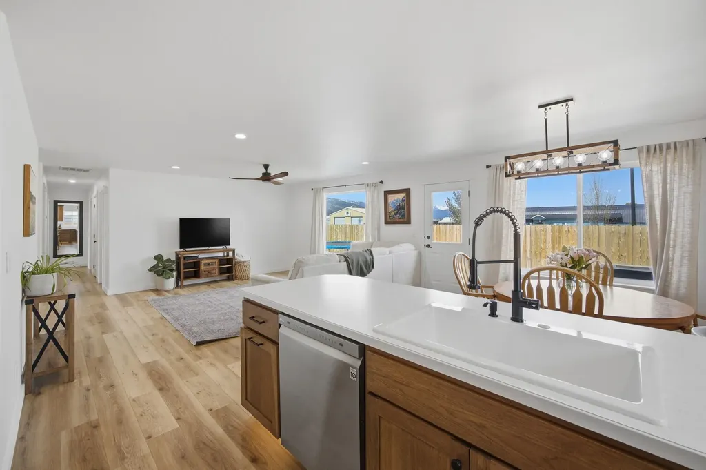 106 Harry Court Hamilton MT 59840