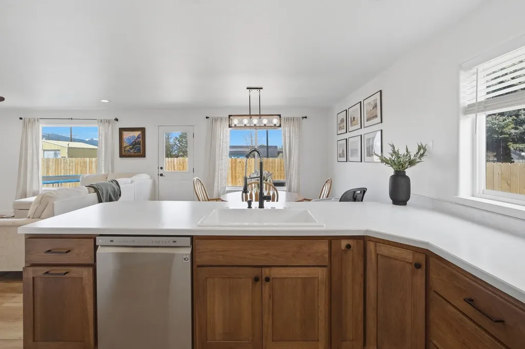 106 Harry Court Hamilton MT 59840