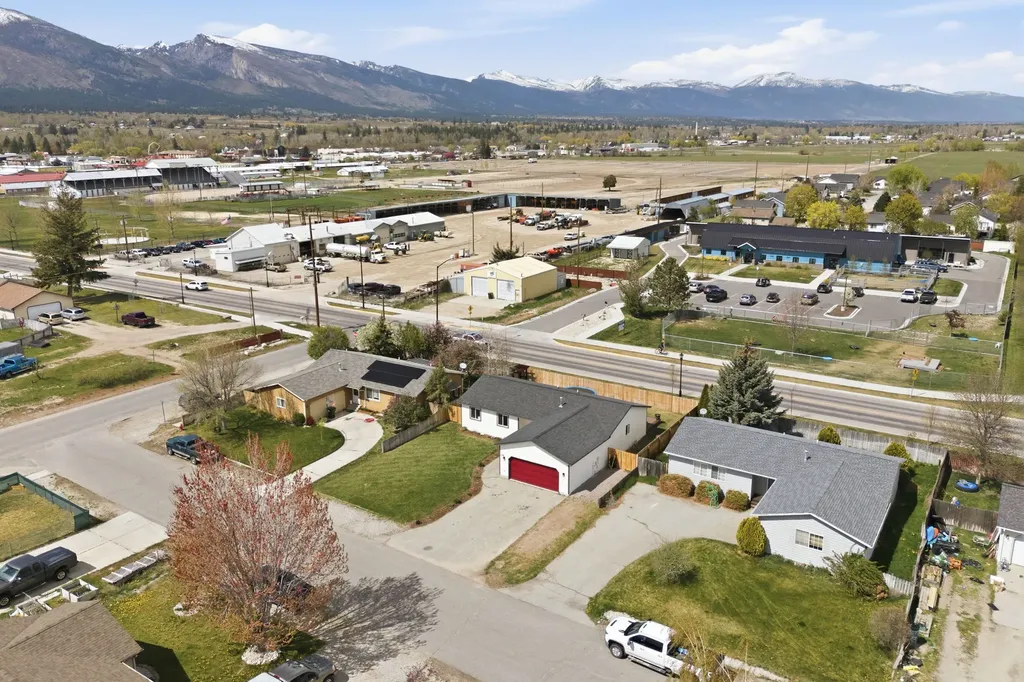 106 Harry Court Hamilton MT 59840
