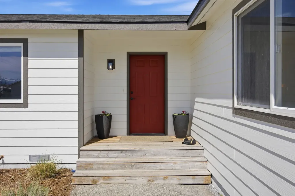 106 Harry Court Hamilton MT 59840