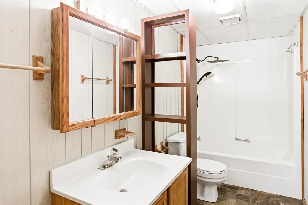 1035 Cedarwood Drive Helena MT 59601