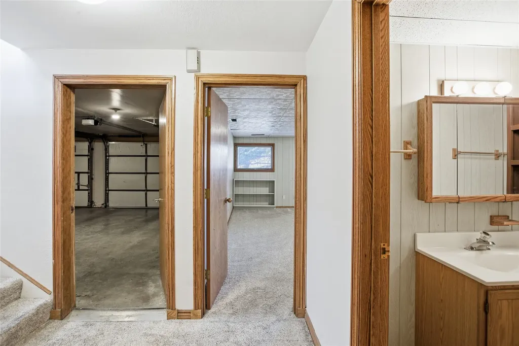 1035 Cedarwood Drive Helena MT 59601