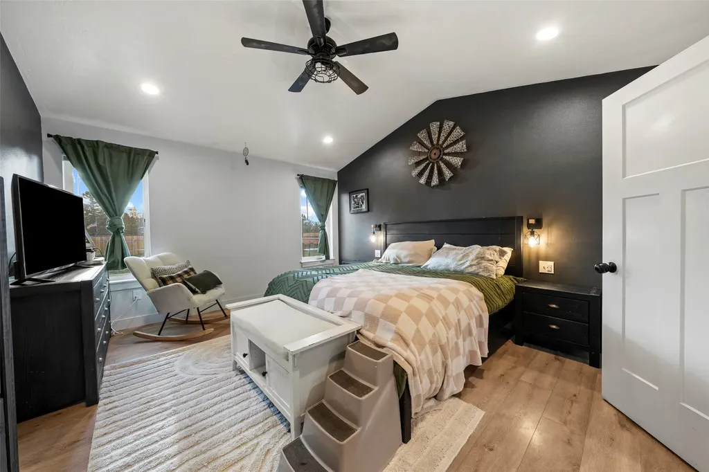 2 Sharon Loop Townsend MT 59644