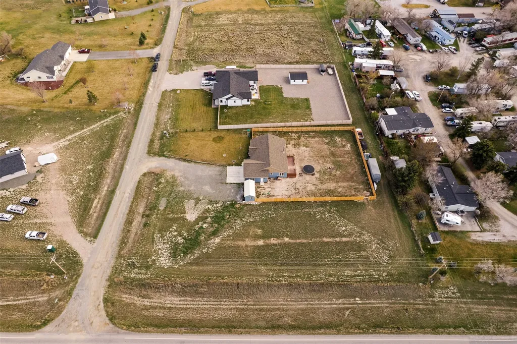 2 Sharon Loop Townsend MT 59644