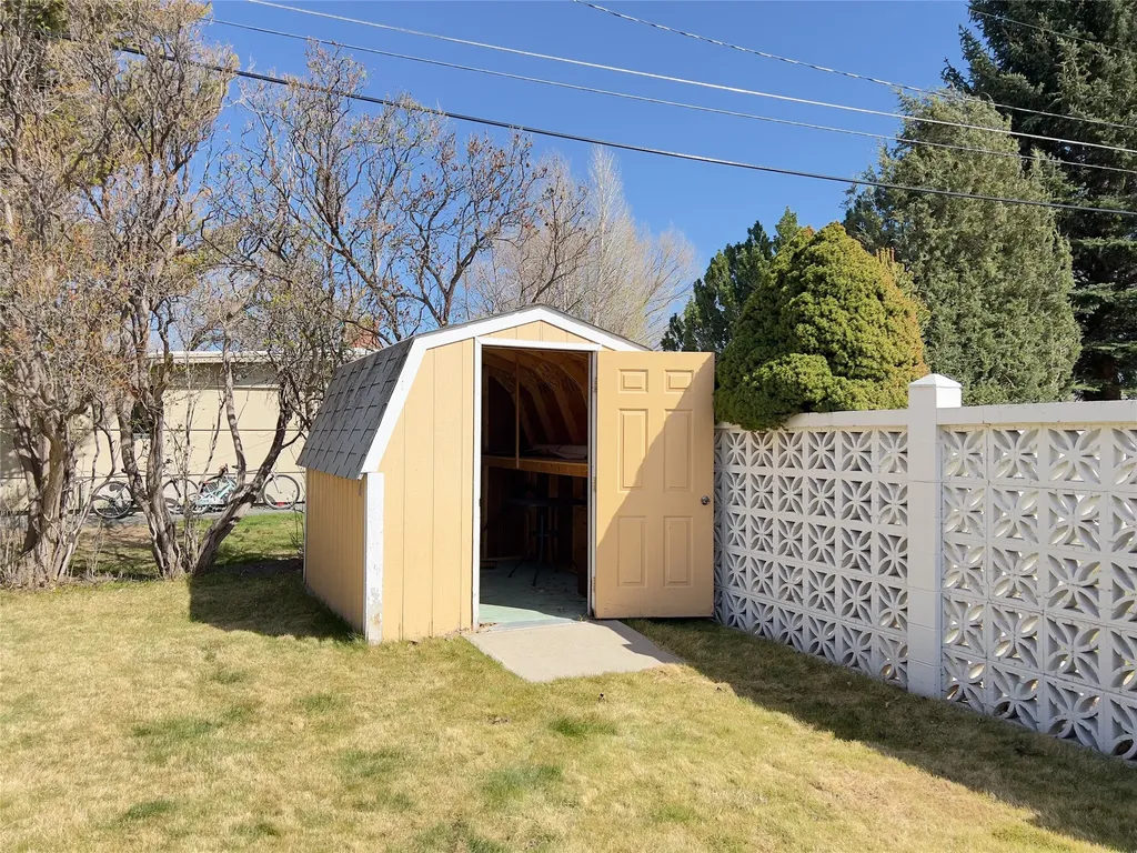 1817 Beech Drive Great Falls MT 59404